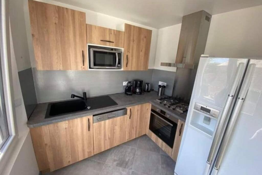 Maison De 2 A 8 Personnes 5 Chambres Portbail Luaran gambar